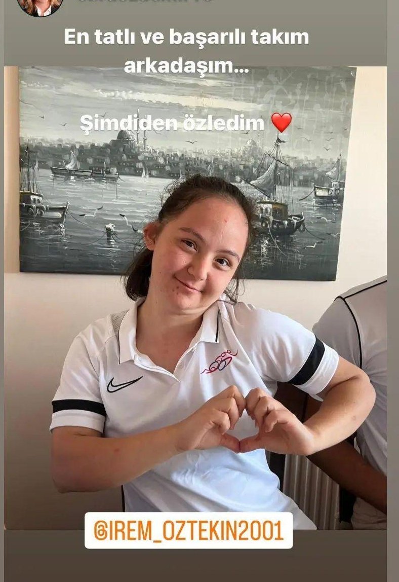 #İrem Beni inandığım yolda yalnız bırakmadığınız için çok teşekkür ederim. Sevgimle çok kalp 🥰