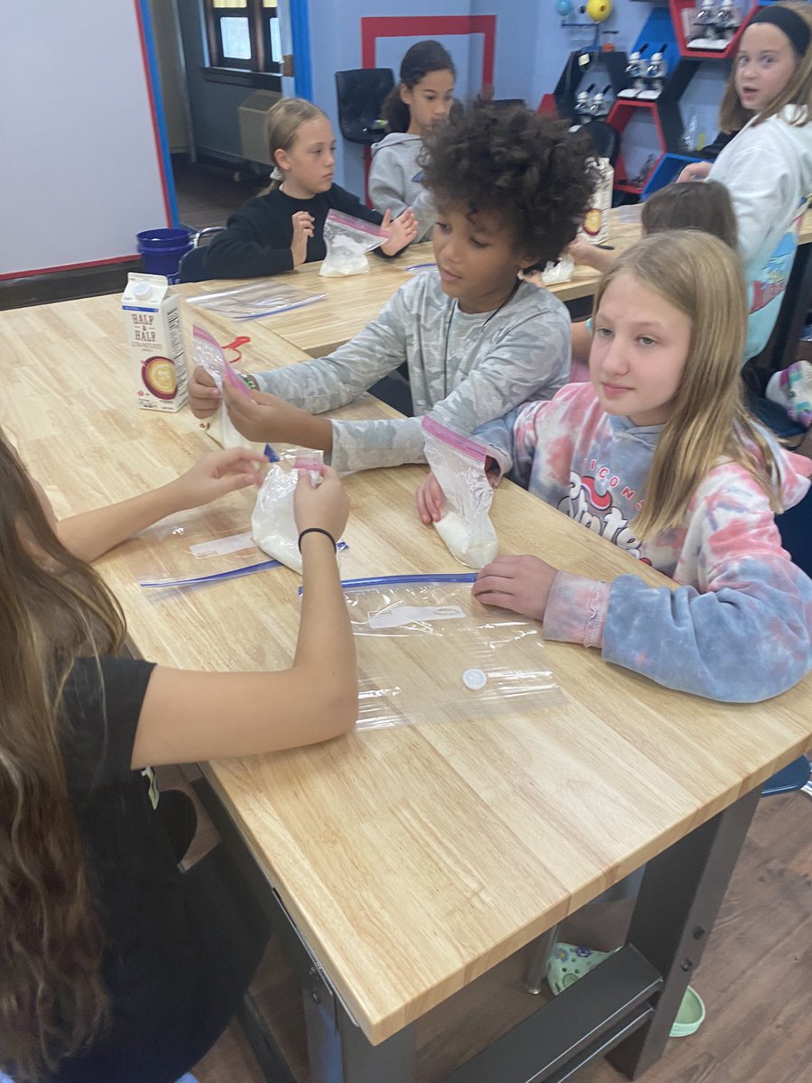 Launched our 1st #PBL unit by making ice cream in a bag. Ss are partnering with Big Deal Burgers &amp; Custard to develop original Flavors of the Day that just might make it onto the menu! #WAWMProud <a href="/WAWMFranklin/">Franklin Elementary</a> @AielloMrs <a href="/schaefer_kory/">Kory Schaefer</a> #TeamEnterprise