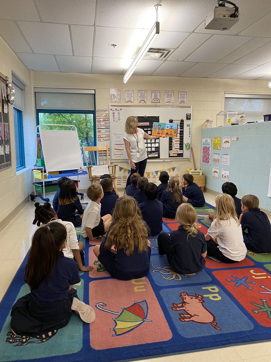 mrschoong103's tweet photo. Special thanks to Mrs.Smith for visiting our classroom. The @StBern_LLC is scheduled for a small renovation. We are hoping to be back to the library to exchange books soon! https://t.co/oRg7X4H8NR