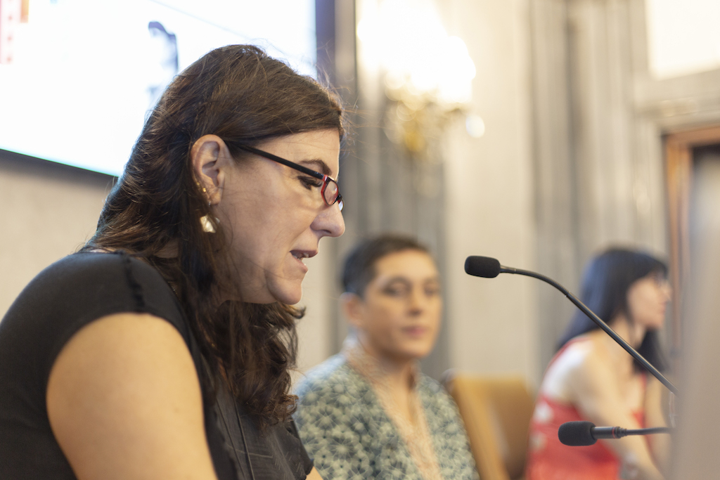 Os dejamos algunas imágenes de la penúltima mesa redonda ARTSevilla UN PENSAR DISTINTO, en esta ocasión moderada por la comisaria de la muestra Eva Morales // Participaron las artistas Maria Sanchez Escultora, Cristina Martos Vela y María Ortega Estepa.
#ARTSevilla22
