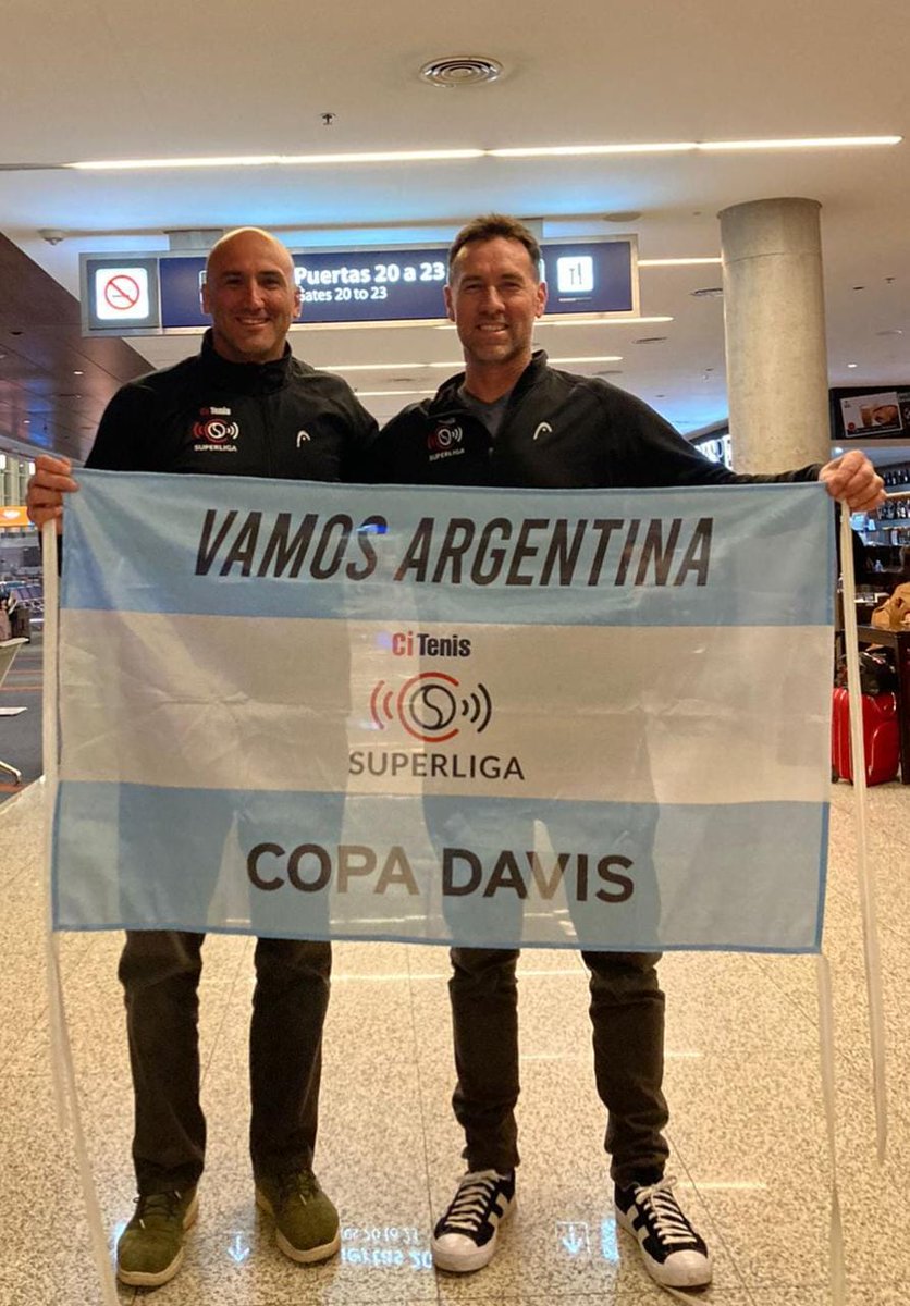 ¡ESTAMOS EN BOLONIA🇮🇹!

Parte del staff de #CitenisSuperligaOmint by Famly Argentina ya disfruta de la experiencia en Bolonia, en la semana de <a href="/CopaDavis/">Copa Davis</a> junto a <a href="/danielorsanic/">Daniel Orsanic</a> y tenistas amateurs, listos para disfrutar unos días inolvidables.

#tenis #citenis #torneo #copadavis