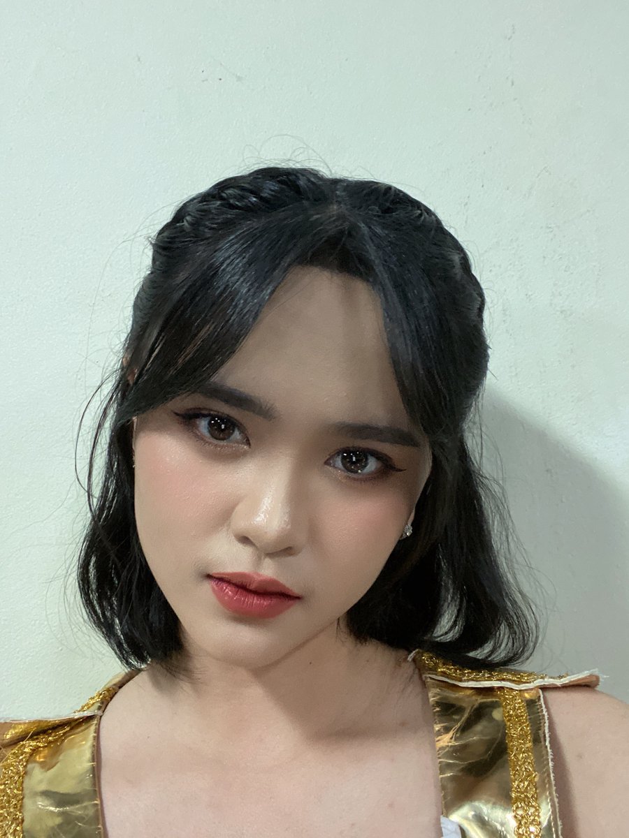 AdeIJKT48's tweet photo. I feel the ability of contentment is destined by every soul who chaperones all circumstances that I will never ignore. And for that, I’m exceptionally grateful to all of you for spraying pulchritudinous remembrances that are kept concurrently on top of this complete pleasure. https://t.co/6eqrbgC0e8
