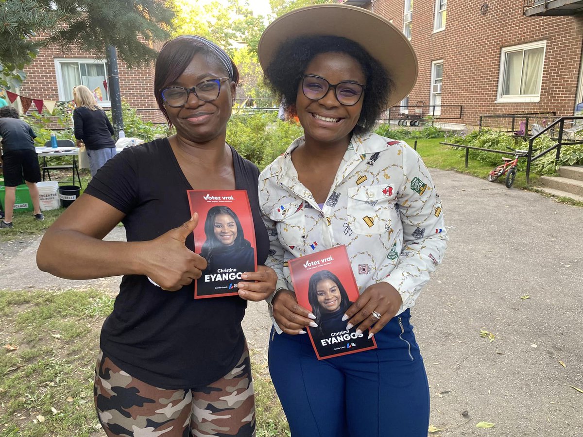 CEyangos's tweet photo. La semaine dernière était bien remplie ! 

Vous rencontrez autour de nombreuses activités ! Cela fut gratifiant ! 👏

Hâte de commencer cette nouvelle semaine 😃

#CamilleLaurin #elections2022 #polqc https://t.co/odHZPcAmHe