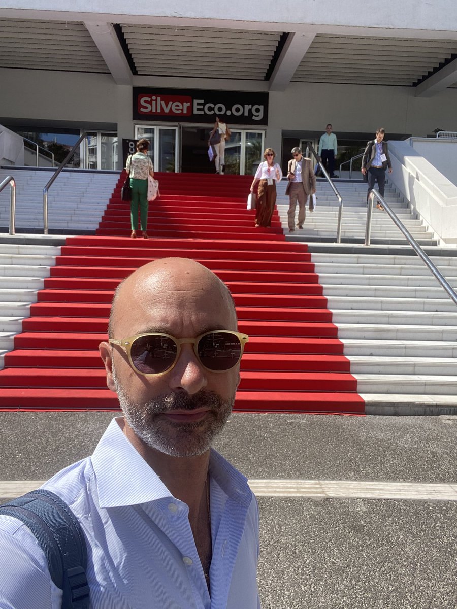 Damien Cacaret (@damiencacaret) on Twitter photo Arrivée au #FestivalSilverEco ! De trÚs beaux projets à auditionner dans la catégorie Services à la Personne puis soirée de remise des prix. Dans quelques heures rendez vous pour connaßtre les lauréats ! <a href="/pigniez/">JérÎme PIGNIEZ</a> <a href="/SilverEcoNight/">SilverNight</a> #SilverEco Arrivée au #FestivalSilverEco ! De trÚs beaux projets à auditionner dans la catégorie Services à la Personne puis soirée de remise des prix. Dans quelques heures rendez vous pour connaßtre les lauréats ! <a href="/pigniez/">JérÎme PIGNIEZ</a> <a href="/SilverEcoNight/">SilverNight</a> #SilverEco