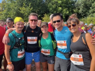 CHU_Lille's tweet photo. Une partie de l’équipe #KidsHeart était présente, ce week-end, au départ du Trail de la Côte d’Opale 👟.
Infirmières, cardiopédiatres, chirurgien cardiaque, cathétériseur, réanimateur et orthophoniste s’étaient donnés rendez vous pour faire la promotion de l’activité physique. https://t.co/fNSDJQebUg