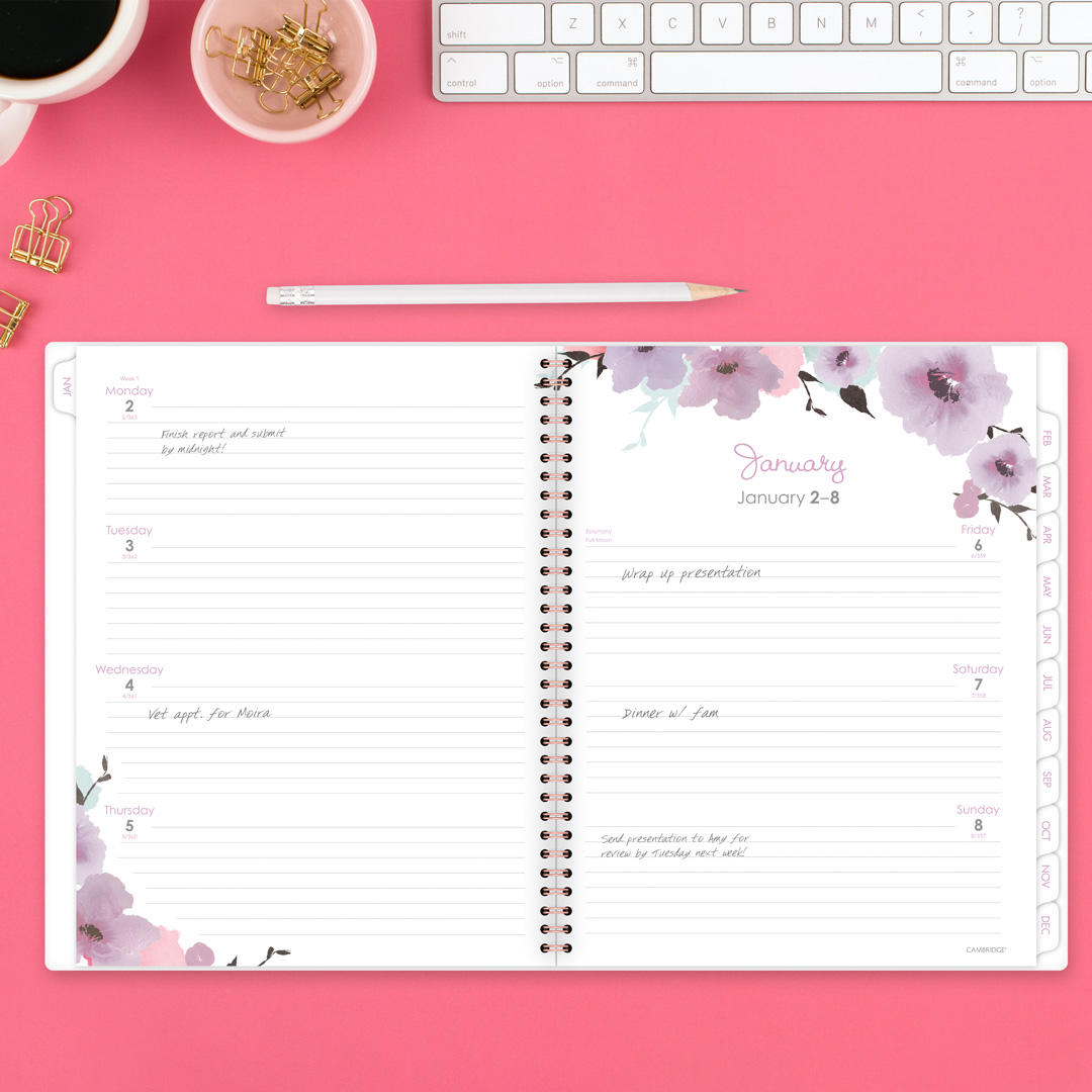 MeadCambridge's tweet photo. Is your planner getting some love this year? We know ours are! 🌸

#meadcambridge #icarrycambridge #stationery #studygram #plannercommunity #summerplanning https://t.co/aQo3HGcQIF