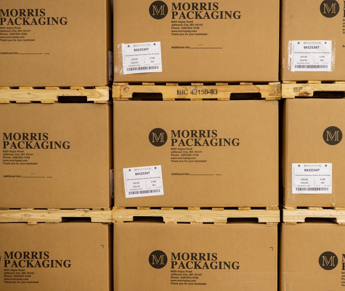 Morris_Pkg's tweet photo. The Best Kept Secret in Jefferson City. 🤫
Get an insider exclusive on our team: https://t.co/841MgJJEtJ
#MorrisPackaging #ManufacturingJobs #PackagingCareer #ProjectManagement #ProblemSolver #Tradesman #Missouri #JeffersonCity #StLouis #NewCareer #NewHire https://t.co/PaE3LdzOq2