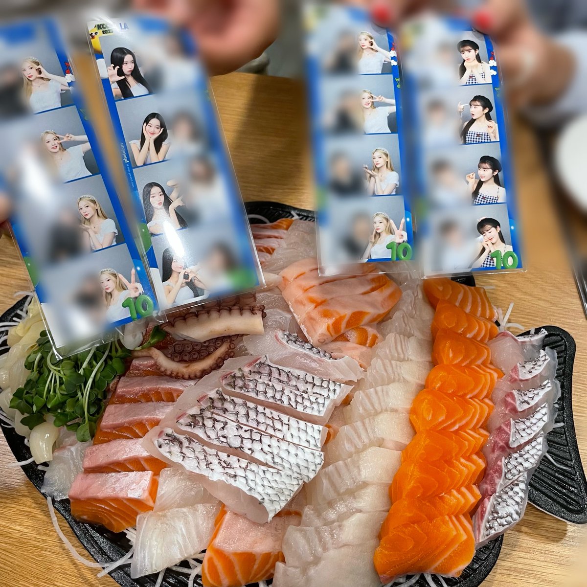yseyesyse's tweet photo. 노량진수산시장 청양수산
사장님이 연어머리구이 히든카드 쓰심,, 미취겟음,,
#수민아이거먹어
#수민아_한잔했다
#시은이의꿀맛보장
#맛집이세은 https://t.co/qQseo10aaT