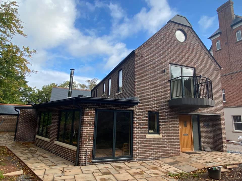 Check out this stunning project for a little bit of #mondaymotivation #patiodoors #frontdoor #timber #baywindows #windows #aluminium #installer #team #somerset #northsomerset #ideas #inspiration #dreamhomes #homeideas #newlook #improvement #localbusiness #mondays