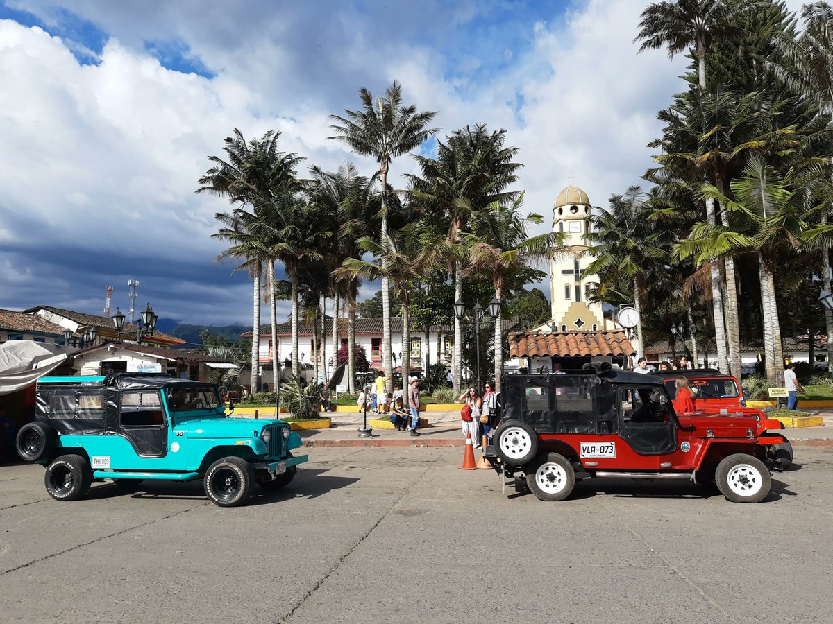 RuthMillington1's tweet photo. Beautiful Salento. Coffee plantations, trout farming & tourism keep this place alive & local transport is by WWII Willy jeeps!
#colombia #coffee #travel #solotravel #backpacking
#adventuretravel #explore #traveldiaries #Solento https://t.co/YuiXDdwzmt