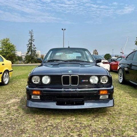 heromotorco's tweet photo. We sold this beutiful Cecotto a few months ago to a very good friend in the USA. The car has now arrived at home in Seattle with its new owner and was taken for it's very first show to celebrate 50 years of BMW M.

#bmwe30m3cecotto #cecotto #bmwe30m3 #bmwm3 https://t.co/fCi5xCNrE5