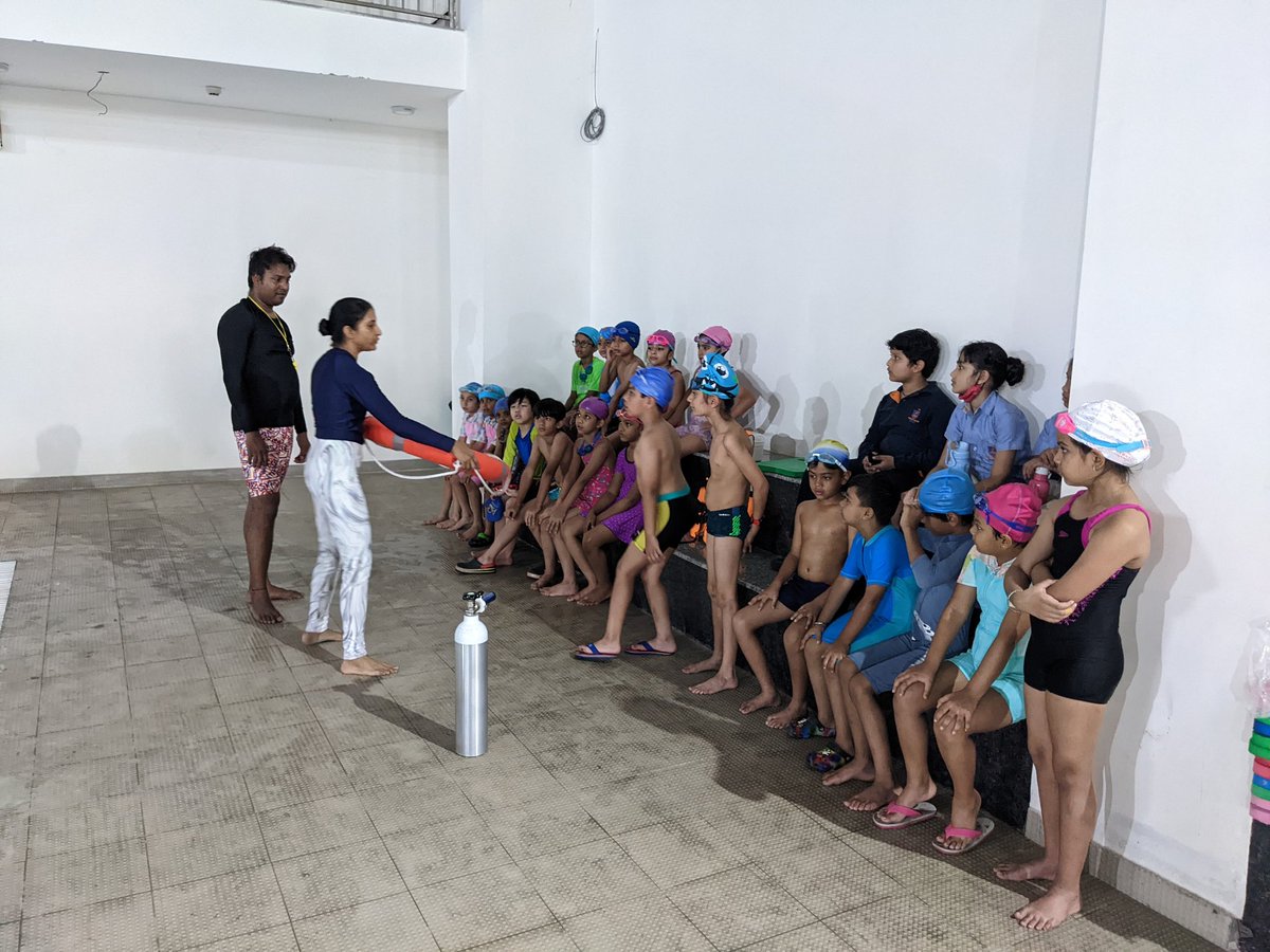 gaurav_2059's tweet photo. "When you finally let go of all your worries and fears, you become calm, you smile and float."
#form3A ss are getting instructions of health and safety in the swimming pool area. #IBPYP #Swimming #healthylifestyle #PEforever
@AneeshaSahni @KetakiKTweets @Prometheus_Edu https://t.co/L17SFywixw