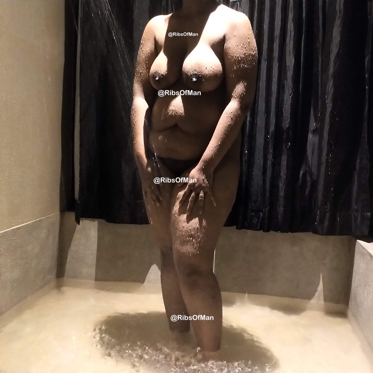 Ribsofman's tweet photo. When I get into the shower #naked, the #shower gets turned on seeing me #nude. A refreshing #bath is my favourite timepass in humid and #hot #Kerala 

#savewater #savelife #thursdaymorning #ThursdayThoughts #desinudist #nudist #naturist #nudistlife #nudityisart #nakedbeauty https://t.co/7qZYJZzxHJ