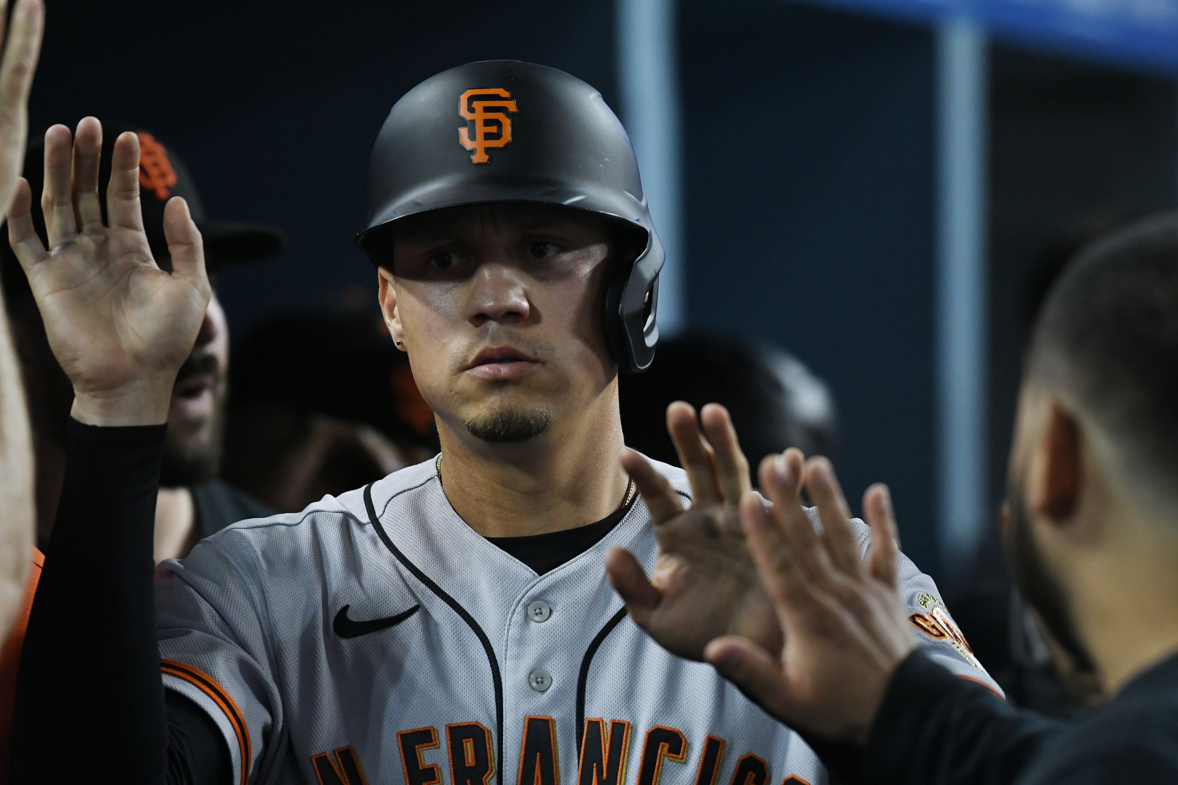 MLB Trade Rumors on X: Giants, Wilmer Flores Agree To Two-Year Extension    / X