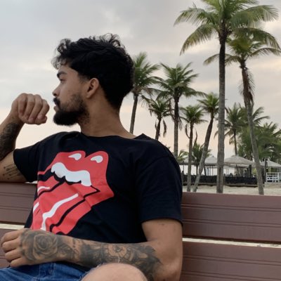 _jafuitrouxa's tweet photo. #NovaFotoDePerfil https://t.co/a9SrKdxbrf
