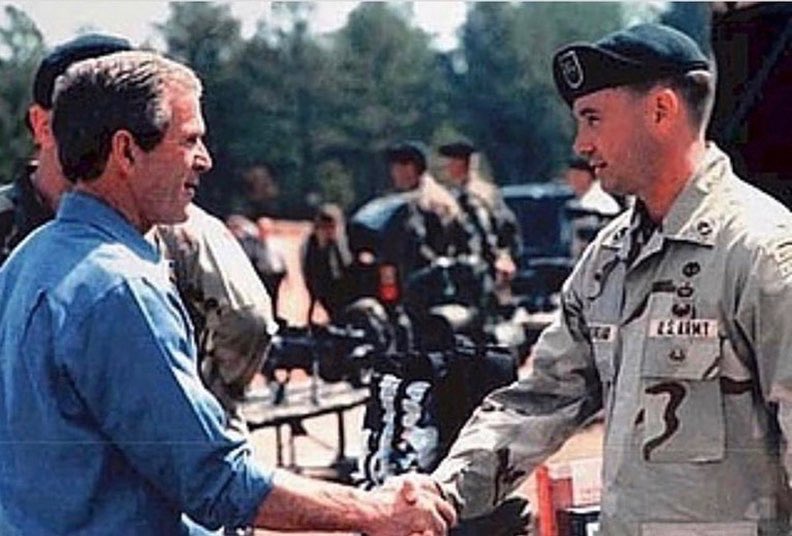 op_hawkeye's tweet photo. 9.12.2003 ~ MSG Kevin Morehead 🇺🇸

#OpHawkeyeRemembers #KevinMorehead #5thSFG #SOFmedic #SilverStar #BronzeStar #PurpleHeart #DeOppressoLiber

📜 https://t.co/mSm4tLauzk
📜 https://t.co/CfmvZFSkGK
📜 https://t.co/lRWLd5j2Ks
📰 https://t.co/TBY27jniRK
📰 https://t.co/TiOcTkKuTc https://t.co/ppXeuTgHRw