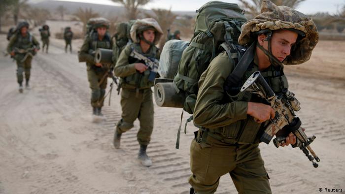 Se cumplen 17 años de la retirada del Ejército de Ocupación israelí de #Gaza. Fue sólo un lavado de cara, un despejar la Franja para poder bombardear mejor a su población y destruirla. La #ocupación de #Palestina continúa en Gaza en forma de #bloqueo.