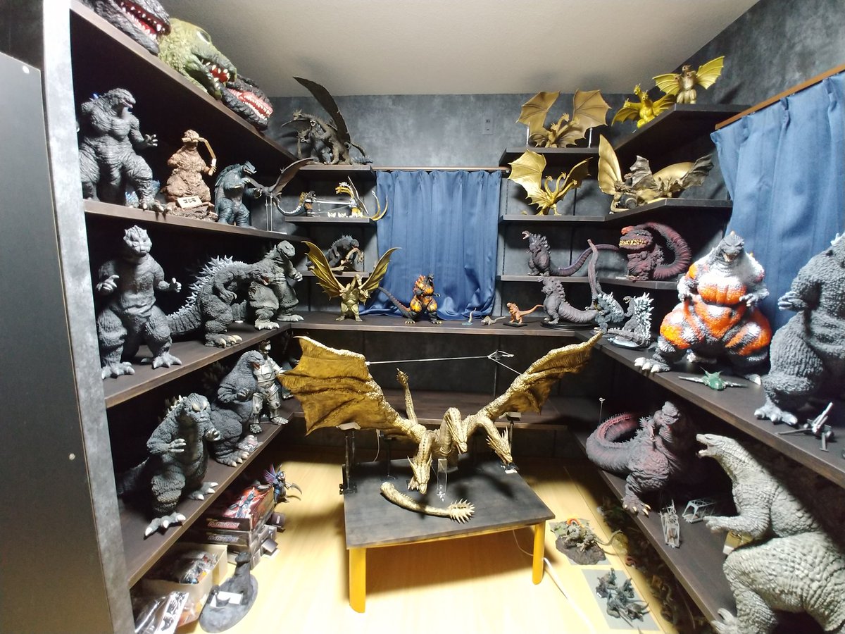 HOTEL SHINJUKU × GODZILLA - ホテルグレイスリー【ゴジラ ルーム】