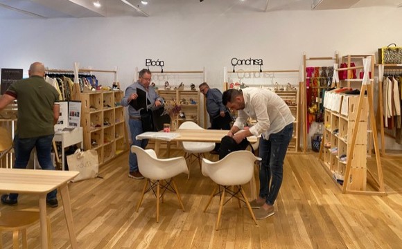 🗣️ Siete empresas especializadas en yute que participaron en la feria de la Asociación de Calzado  de Nueva York consolidan sus ventas en el mercado estadounidense. 👞🇺🇸

¡Sigue leyendo!👇
institutofomentomurcia.es/web/portal/-/s…