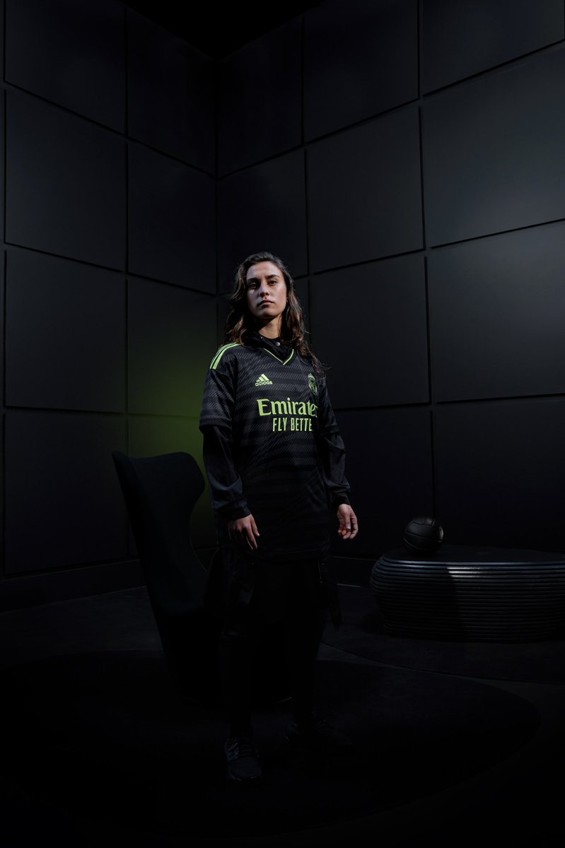 Esta camiseta es _____. 🖤🔥🐉 @adidasfootball @realmadridfem #creadoconadidas