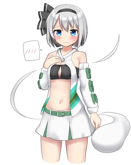 ちょっと胸が心細いチア服を着る妖夢 