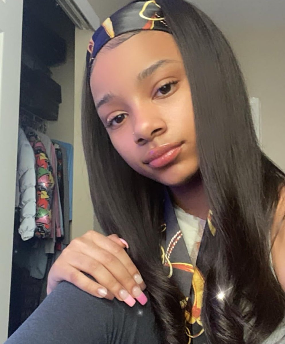 Queentaroe's tweet photo. @Yvie_Bae I hope I'm not late https://t.co/8mJeIZawlO
