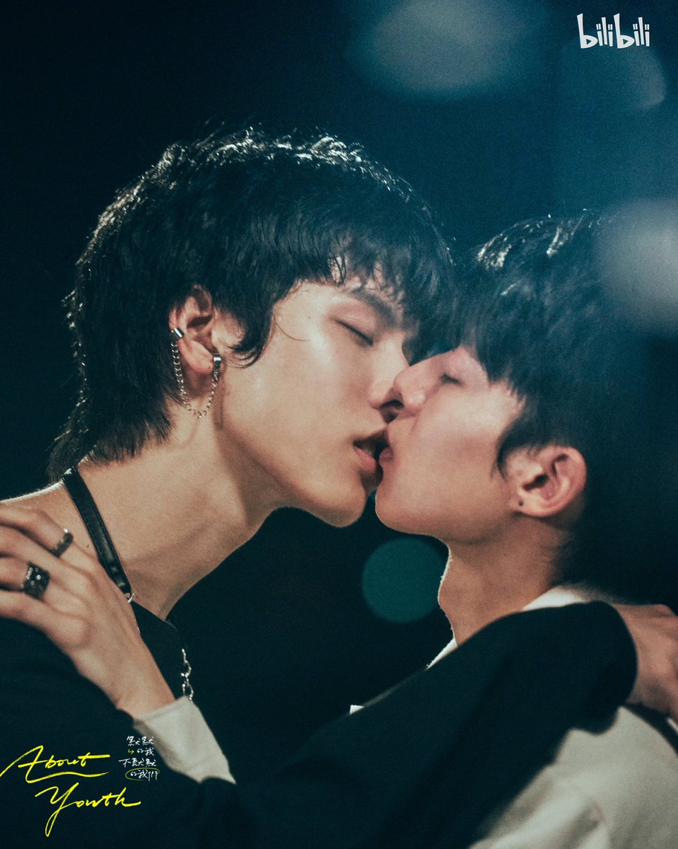 #AboutYouth》EP5、6 熱播中💙
#健RayCP 本週趕進度🥰 

#每週一2000更新
EP5 &amp; 6 Watching here👉bit.ly/3PZUlI8

#默默的我不默默的我們 
#JyunShen #LiZhenHao #XuShuoTing #AndyHuang
#bilibili #RakutenTV #Videomarket
#gagaOOlala #RakutenViki #東森戲劇CH40