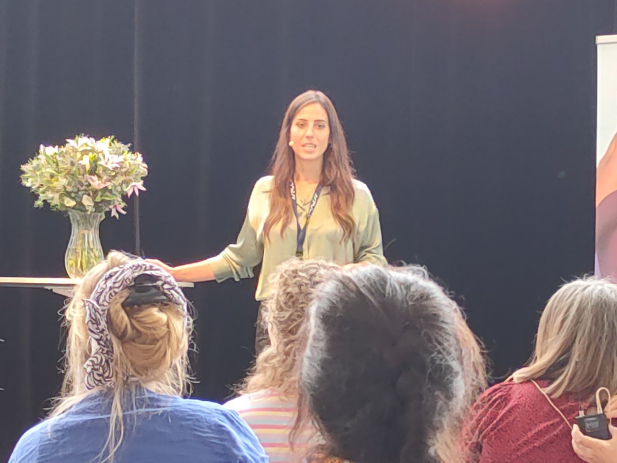 Nora Vallejo tweet media