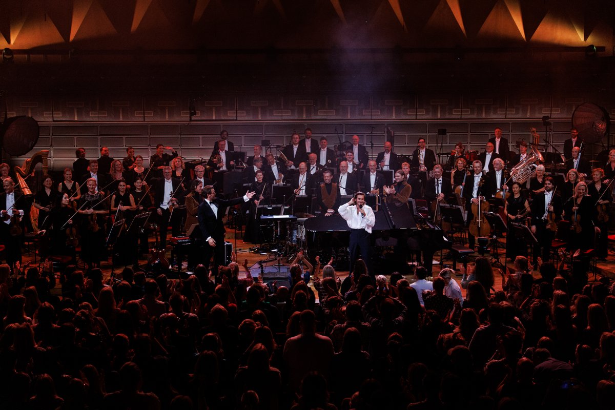 .<a href="/BenjyIngrosso/">Benjamin Ingrosso</a> performed at 2 sold out shows with Kungliga Filharmoniska Orkestern (the Royal Stockholm Philharmonic Orchestra) this weekend at Konserthuset 🎵 (📷: Yanan Li)