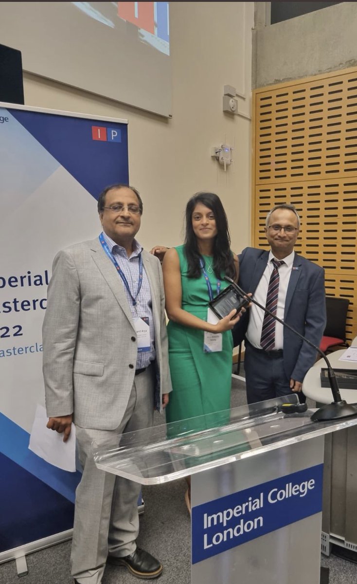 Reddy4Urology's tweet photo. A rare reflection on Monday afternoon, in the last few days I’ve been a recipient of the inaugural Dr Subhash Arya award, presented a plenary #ipmasterclass session, submitted my thesis, and my puppy slept through the night. Most definitely feeling extremely lucky and grateful https://t.co/uIiq2zM1wy