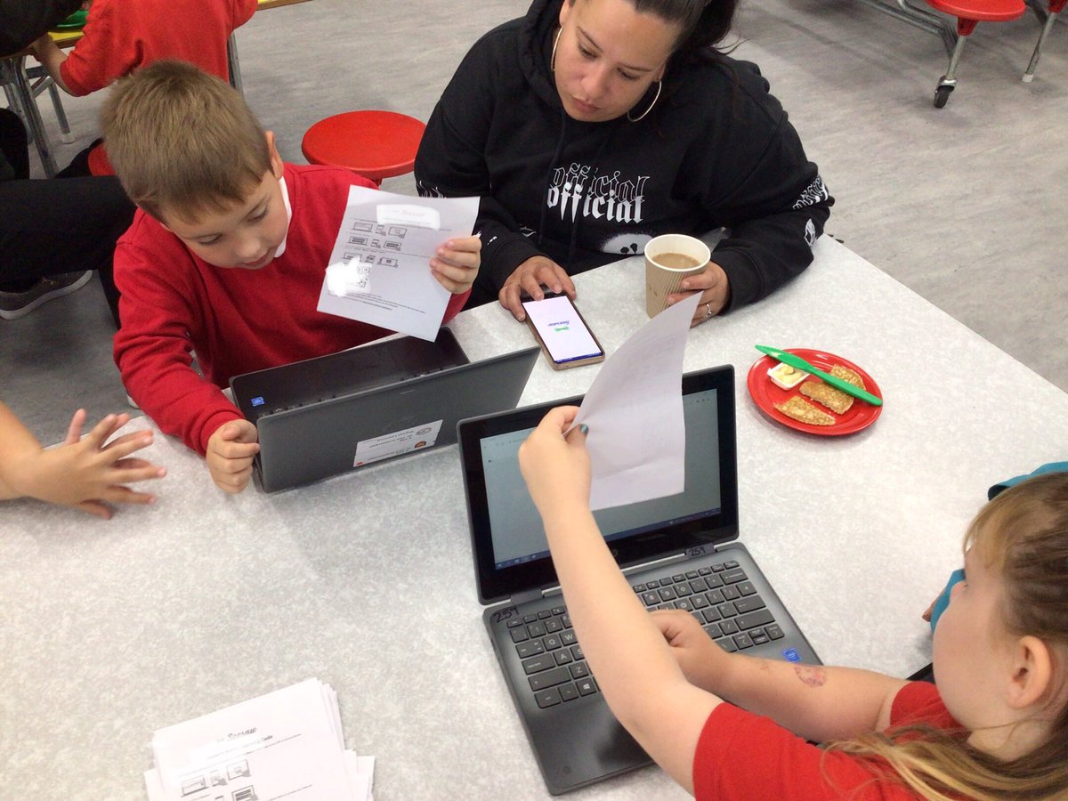Mrs_B_ICT's tweet photo. P2 are showing their families how we can use digital technologies to help with our learning at this morning’s learning breakfast. #digitaldeans #wldigilearn @DeansPrimary @MissOrrP2 https://t.co/TFj0EFDMKA