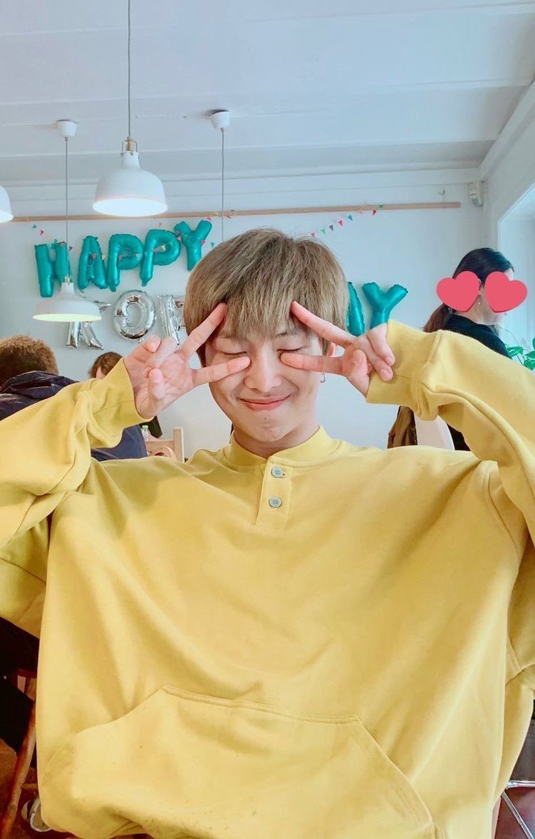 vanteshope's tweet photo. happy birthday my beloved #HappyRMDay https://t.co/wmjUenhwNK