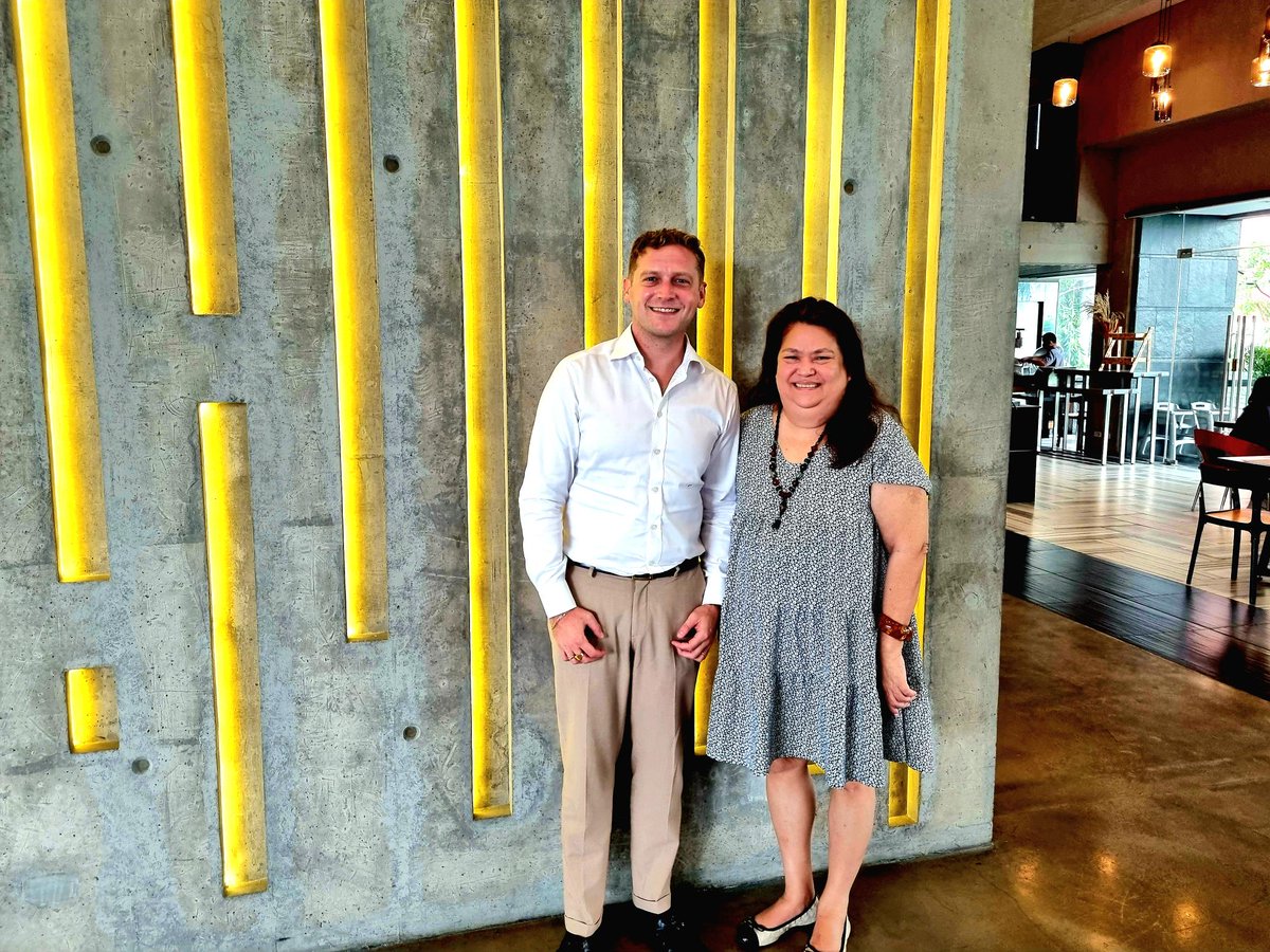 uicc's tweet photo. Very fruitful discussion between the CEO of the Cancer Warriors Foundation Carmen Auste and UICC’s Senior Partnership Manager Lorenzo Boffi on how to accelerate #cancercontrol in the Philippines and foster more effective partnerships. To be continued soon at the #WCC2022. https://t.co/qI9ArrMi6m