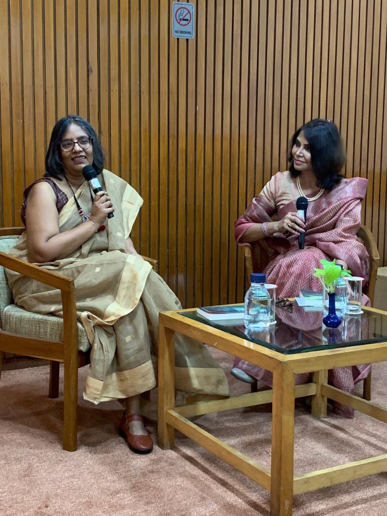 FoundationPK's tweet photo. कलम दिल्ली में प्रख्यात लेखिका प्रत्यशा सिन्हा हुईं शामिल | लखनऊ से पहुंचीं, अहसास वूमेन कनक रेखा चौहान ने की बातचीत | #कलम @Kalam_North

@prats9 @Kanakrekha @JagranNews @ehsaaswomen @dnrkdalmia https://t.co/Vdz6XC8XgH