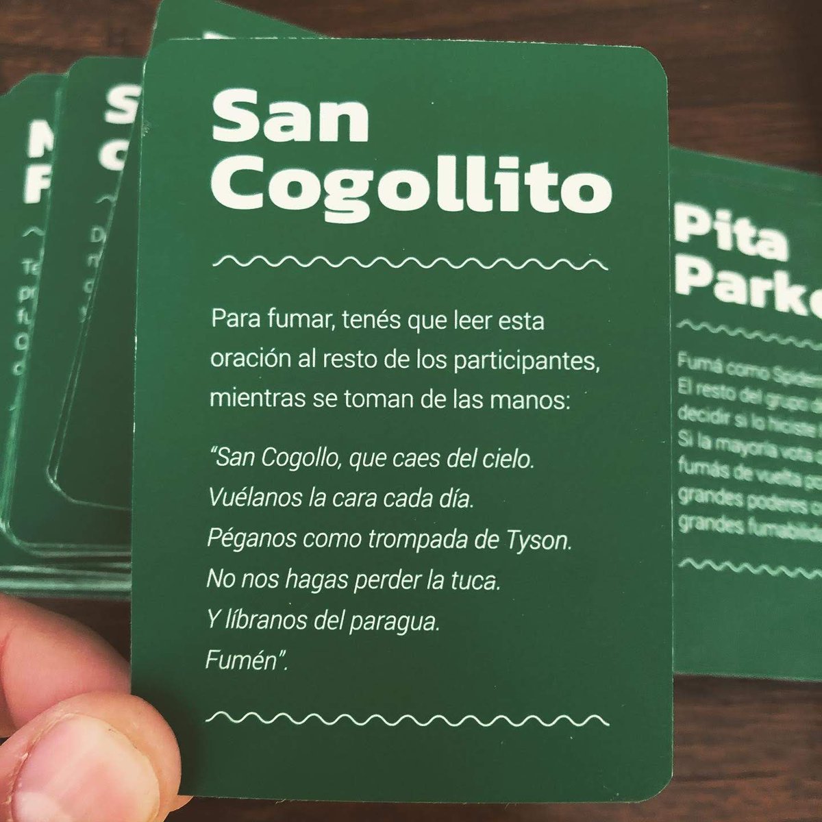 -che qué fertilizante usás?
-ninguno
-dale si tu planta parece un ombú patagónico...
-no uso ferti, solo le rezo a...