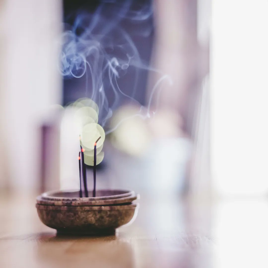 Feng shui talks about the flow through ones home and how the life force energy, the chi, either supports or upsets the well-being of the people living there. Do you take feng shui into consideration in your organizing practice? 

#HomeOrganization #ProfessionalOrganizers #POC_OPC