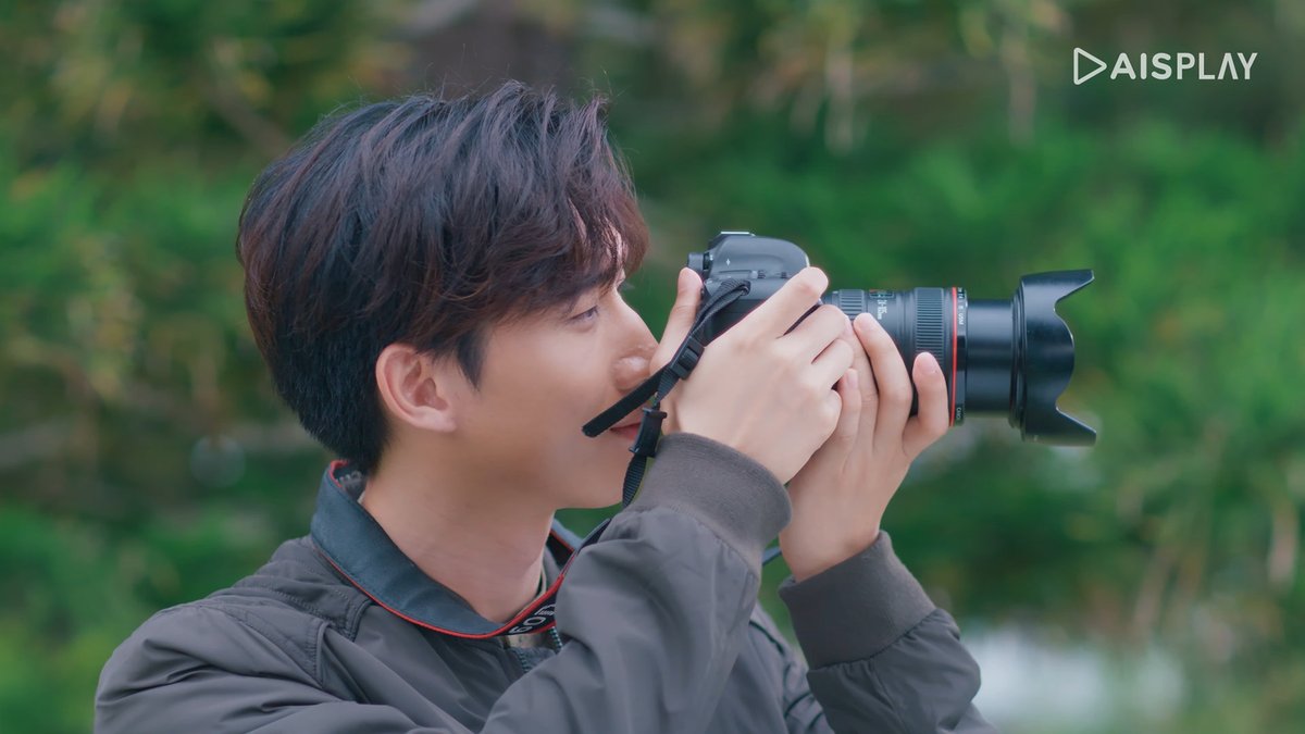 NohVietnam's tweet photo. Đẹp trai quá Khun Rain❤️ #LoveAt9Ep11 https://t.co/SHl9G93y6I