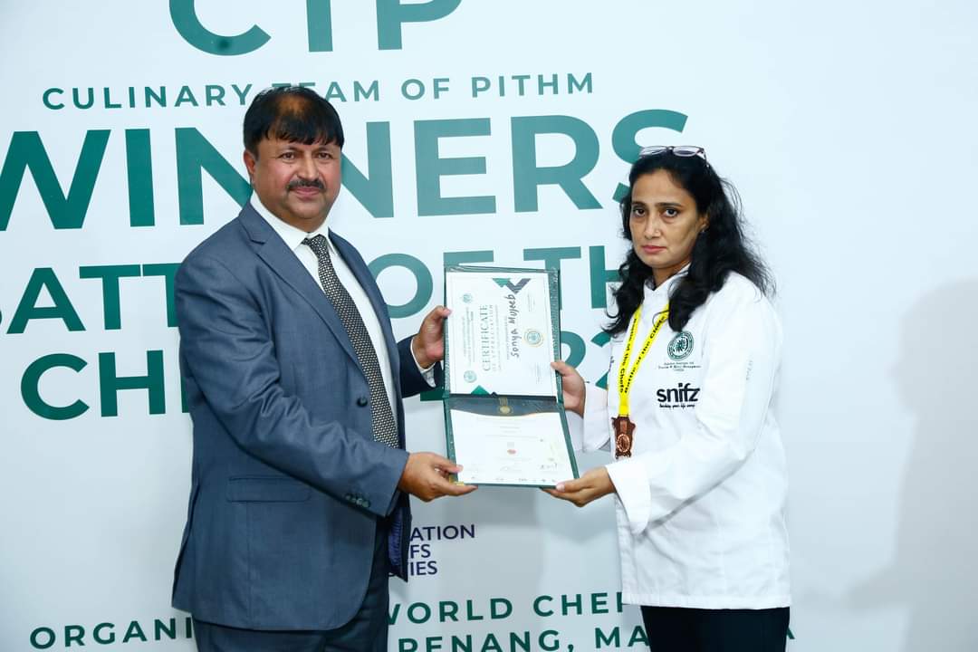OfficialPithm's tweet photo. Congratulations Sonia Mujeeb for bring bronze medal to Pakistan in international competition organised by World Association of Chef Societies in Penang Malaysia https://t.co/1bYo4kLglj