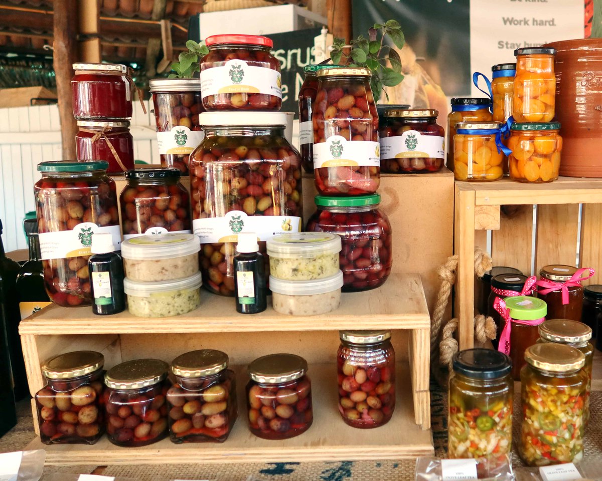 Bryanston Market tweet media