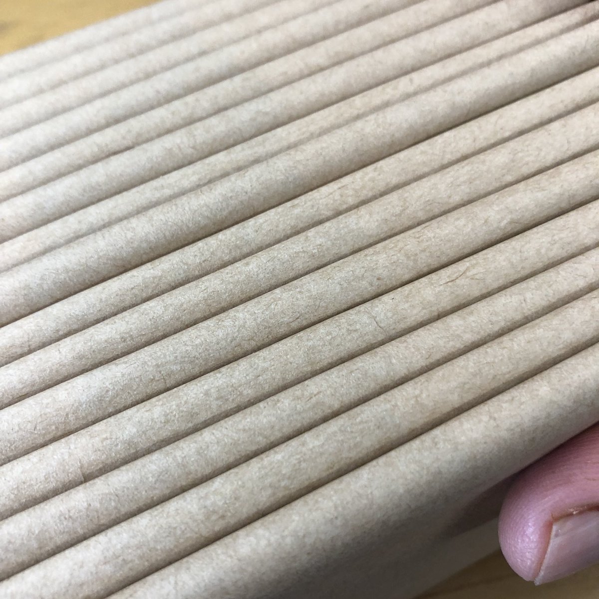 We’re 100% committed to make the most awesome chocolate. 

One of our most popular offerings is the 100% ceremonial grade chocolate bars with beans from the #Arhuaco Nation in #Colombia 🇨🇴 

No added sugars, cacao butter or any thing else.