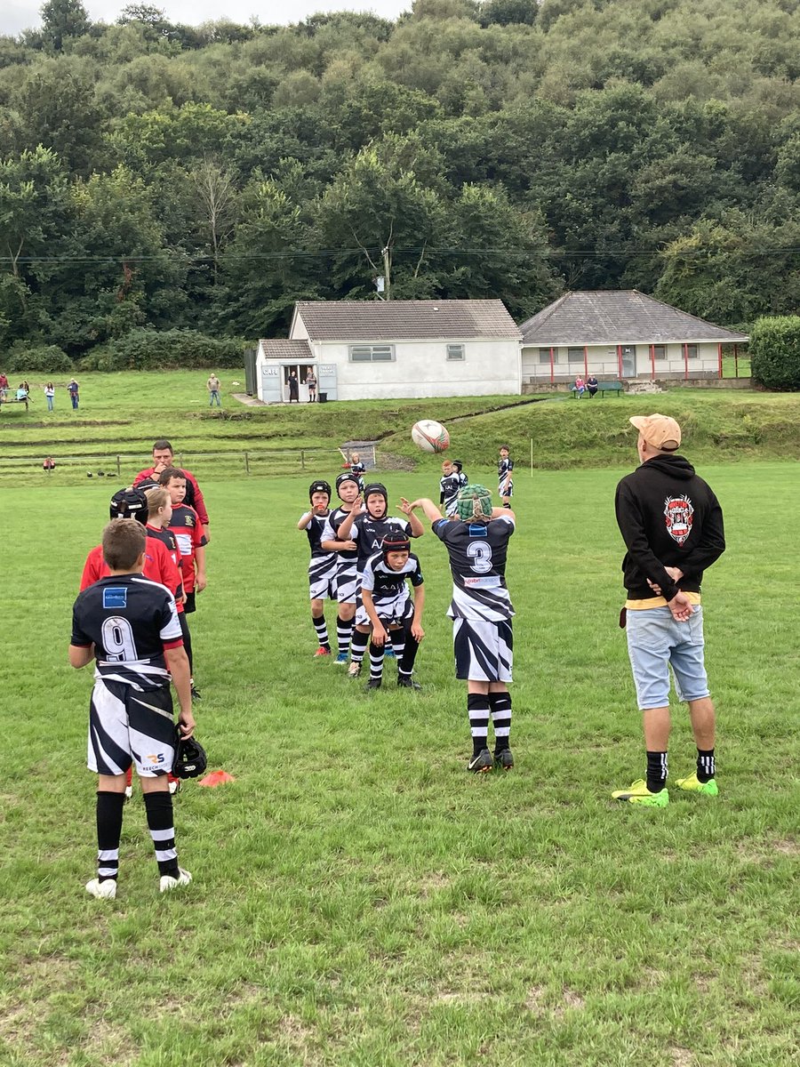Pleased to be part-sponsors for South Gower RFC u11s kit. Tough, close first game against Penclawdd RFC yesterday. SGRFC welcome new players across all age groups.