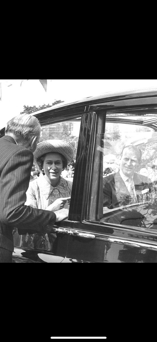 Absolute pleasure to talk to <a href="/FelicityHannah/">Felicity Hannah</a> on <a href="/BBCRadio4/">BBC Radio 4</a> today about Her Majesty the Queen’s long involvement in the <a href="/retail_trust/">Retail Trust</a>. So many lovely memories and photos being shared by our teams and residents of her visits in the last few days. Here is one of my favourite.