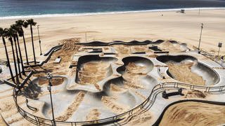 ScottPresler's tweet photo. I’ll always remember that, during the pandemic, democrats filled up skateparks with sand

&amp; removed basketball rims from backboards to further punish young people. https://t.co/cGkxIOxOKE
