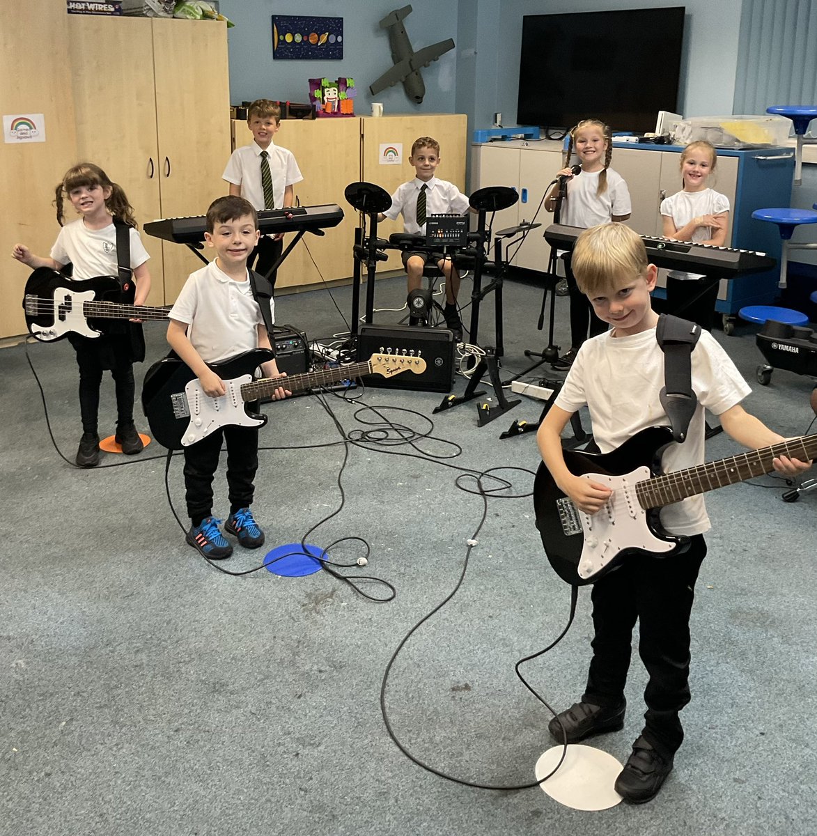 Our Rock Steady musicians are in the house! Children are loving their first <a href="/RSMusicSchool/">Rocksteady Music School</a> lessons with Alex! 🎶