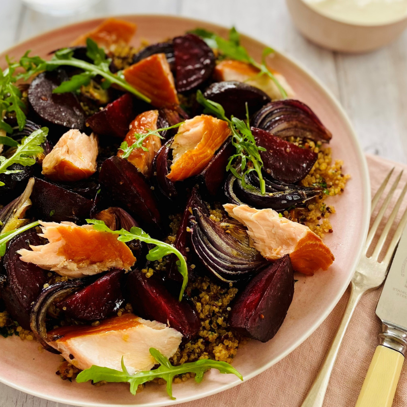 🥗 In need of some lunch box inspo this week? 🥗

Try this hearty hot smoked salmon salad recipe next time you meal prep, and save yourself from the peril of another soggy salad -&gt; l8r.it/lLwv