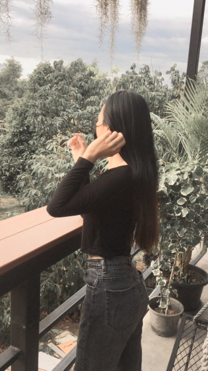 Nnannoy2001's tweet photo. #ระยอง #สาวลาว #ตัวเมือง เหนื่อย https://t.co/O0n3ylBZbE