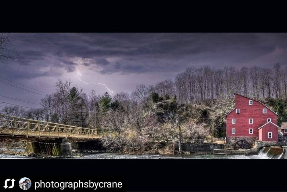 redmillmuseum's tweet photo. Even through the darkest and stormiest nights, the beauty of the Red Mill shines through. On this #MillPicMonday we hope that you have a pleasant and lovely week! Thank you, @photographsbycrane via Instagram
for this stunning picture.
.
.
.
#redmill #millpicmonday #clintonnj https://t.co/jw3O3Oea9n
