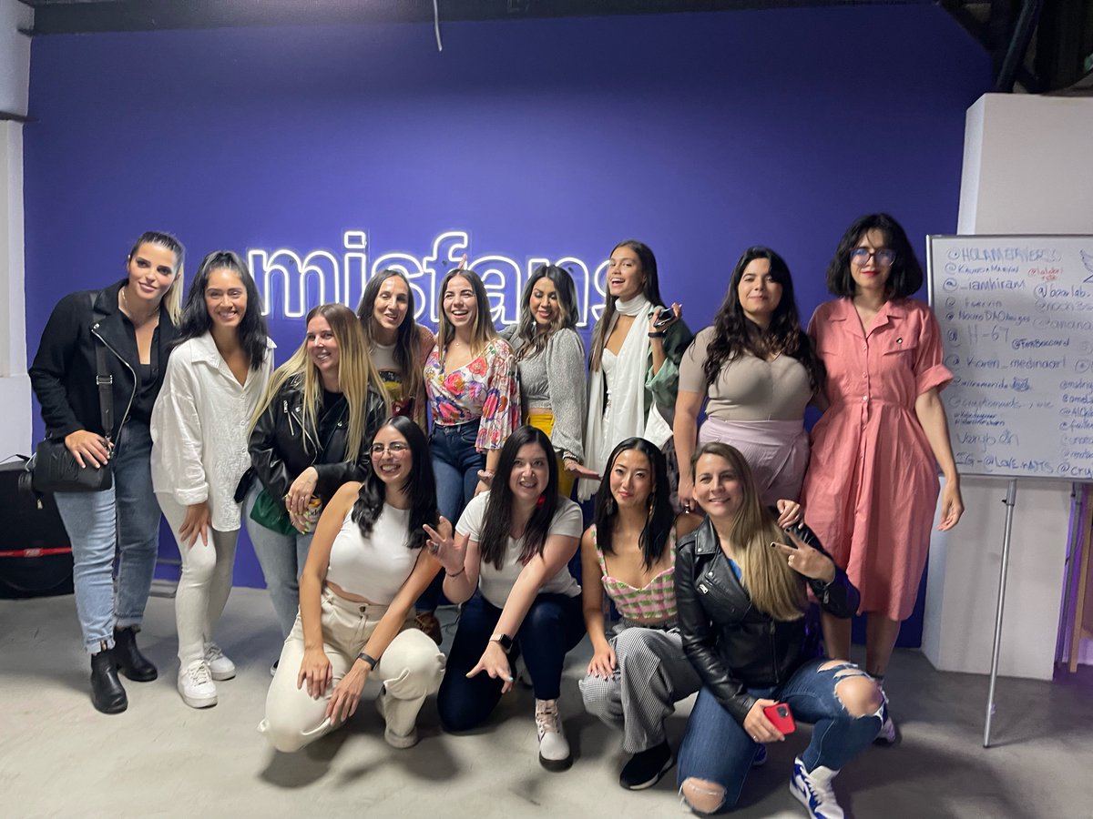 Hola Metaverso- Media & Events 🎪 tweet media