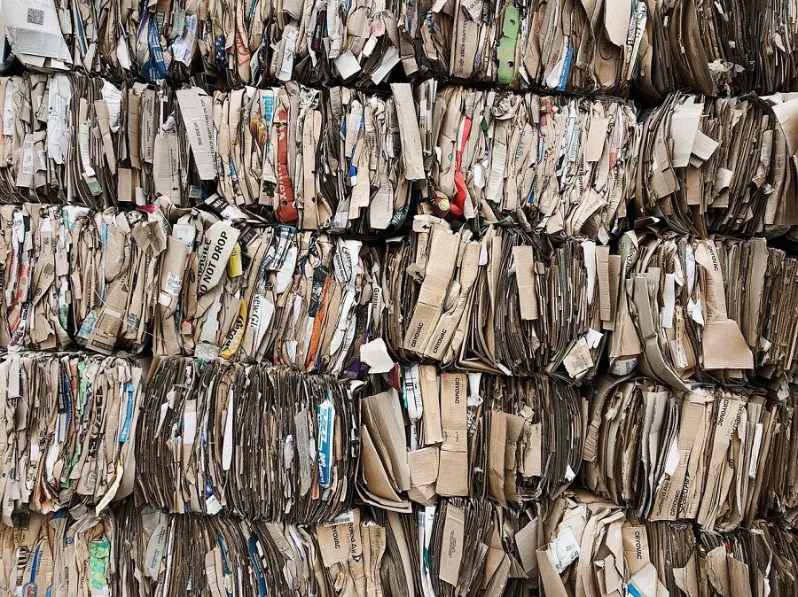 recircular_net's tweet photo. Las inversiones para mejorar la capacidad de reciclaje de papel y cartón llevadas a cabo en Europa permitieron en 2021 mejorar un 2% el volumen tratado con respecto a 2020, alcanzando el 71,4% del total consumido https://t.co/33njZPuSPT 📢@ResiduosPro #reciclaje #papelycarton https://t.co/Kw5hCSUhGq