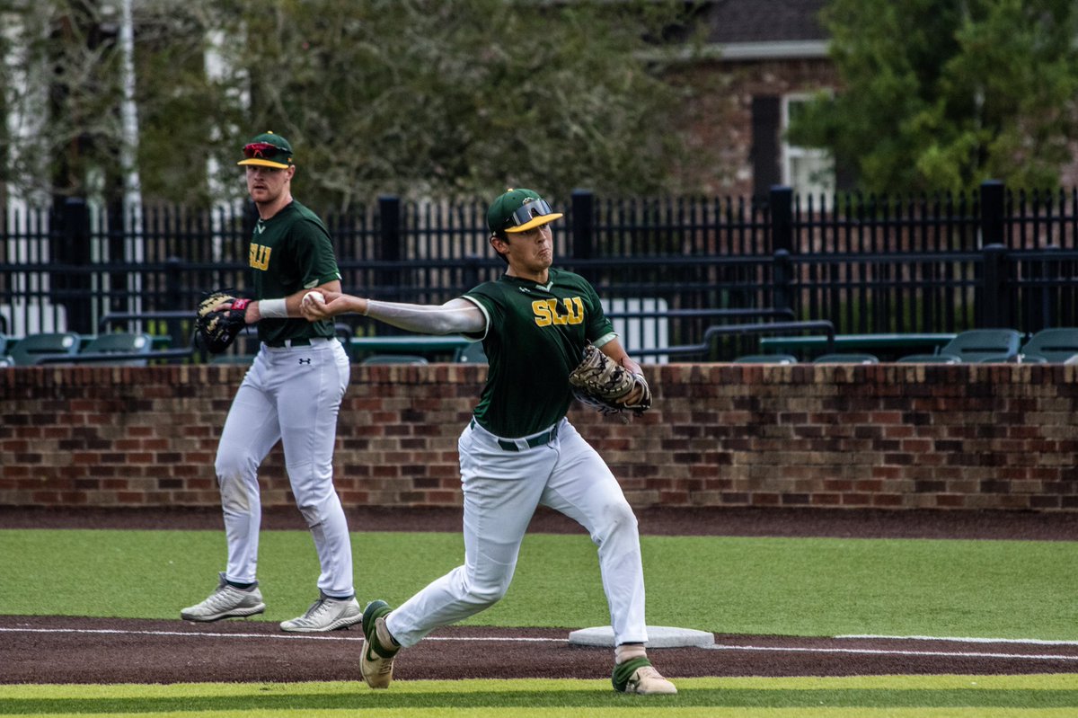 LionUpBaseball's tweet photo. Roaring through September! 🦁

#LionUp | #TEAM | #Selfless https://t.co/RNmT1Ar1mw